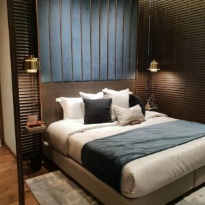 Home white bed comforter